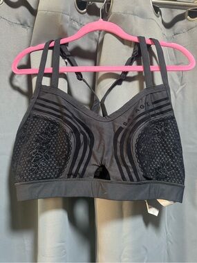 Savage x Fenty Seamless Black Sports Bralette - FIX Style